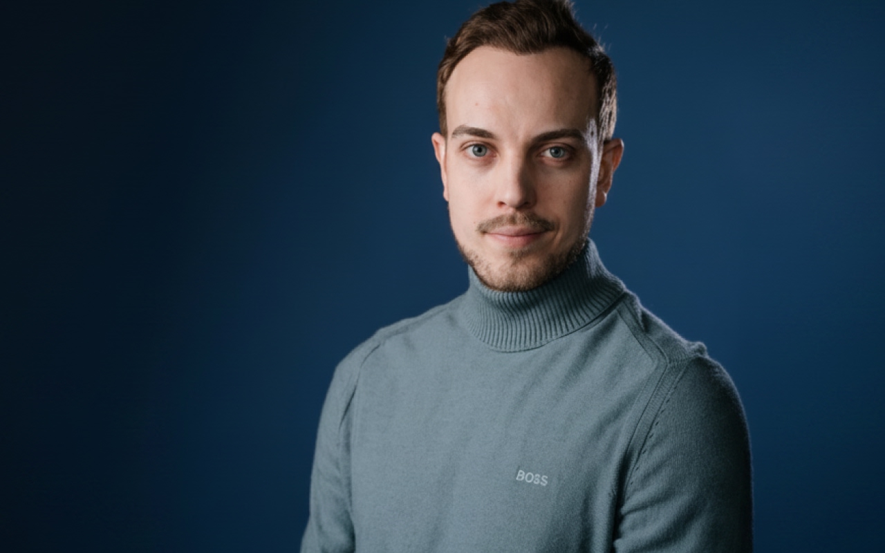 Tim Dreschmann ist dein Ansprechpartner für die Krankentransport- und Taxsoftware von DMRZ